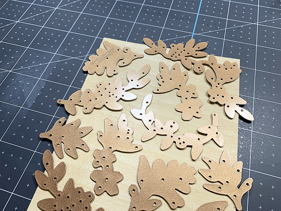 Die layout for embossing - Spellbinders Large Die of the Month | Fall Flora